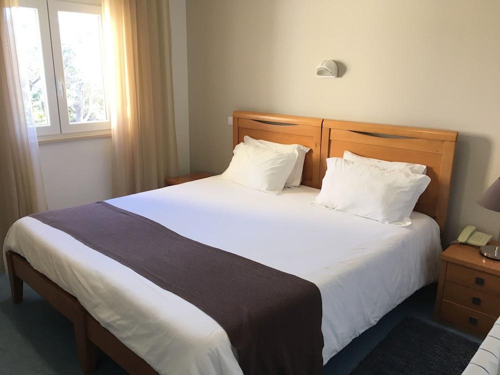 Wot Peniche Pinhalmar Hotel Ngoại thất bức ảnh